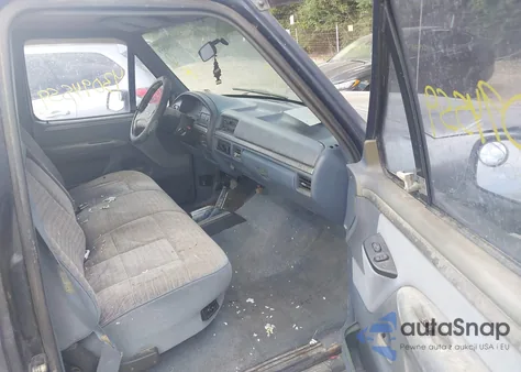 1993 Ford F150 z USA, uszkodzony, nr VIN 1FTDF15H7PLA53646